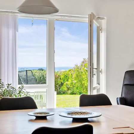 In With 4 Bedrooms And Internet * Ebeltoft