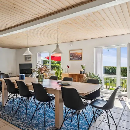 Сasa de vacaciones In With 4 Bedrooms And Internet Ebeltoft