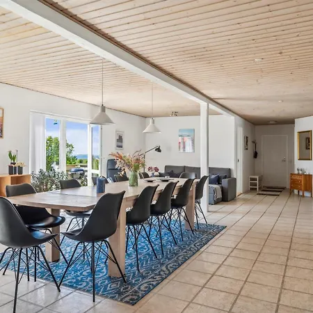 In With 4 Bedrooms And Internet * Ebeltoft